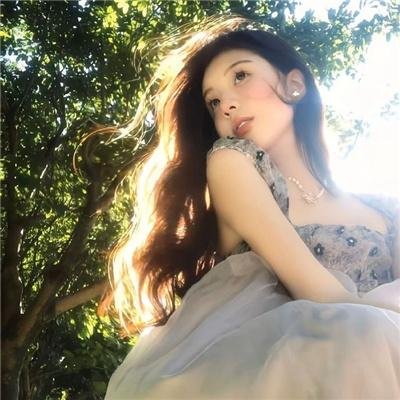 拉莉萨