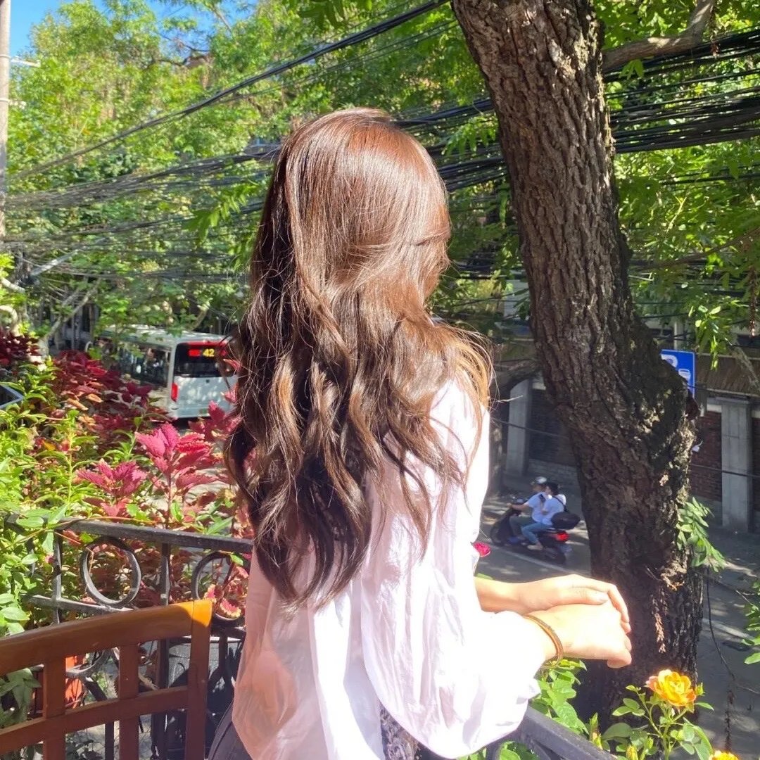 荡女桃花处处开